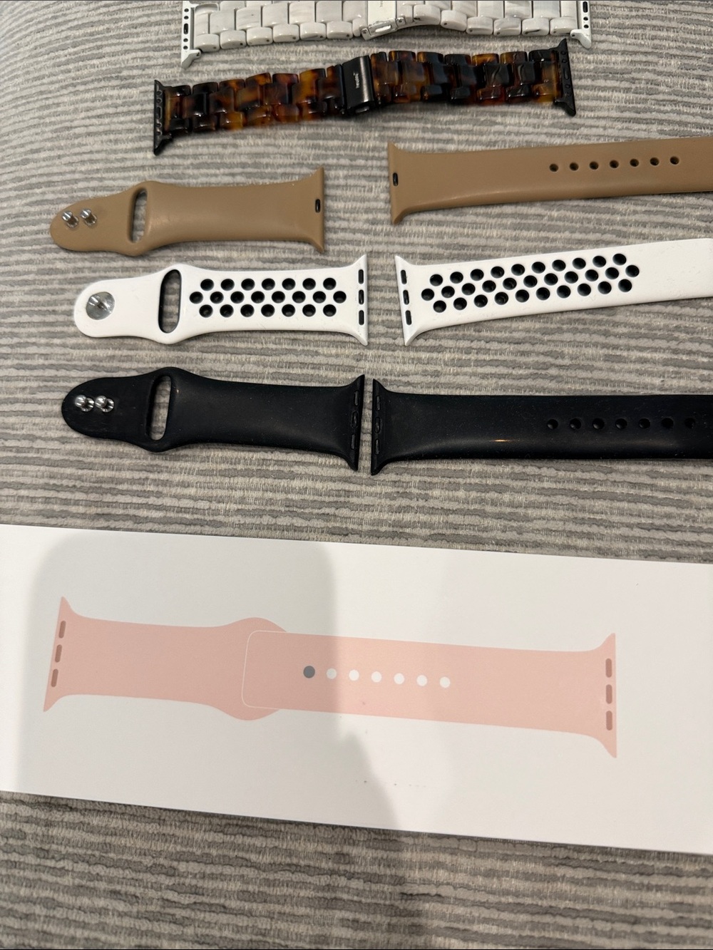 Apple Series 3- Bands and Charger Bundle - Picture 5 of 6